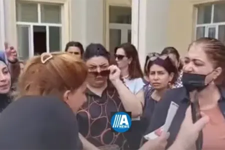 500 şagirdin başqa məktəbə köçürülməsi xəbərinə - RƏSMİ CAVAB