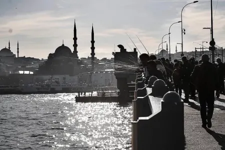 Mərmərəni qorxudan Eniş: - 65 ildə bir ilk!