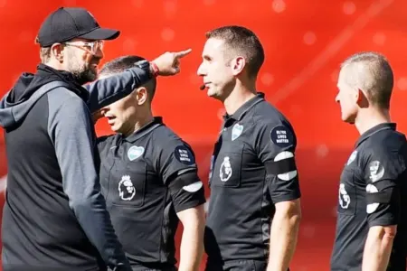 Yurgen Kloppu təhqir edən baş hakim cəzalandı