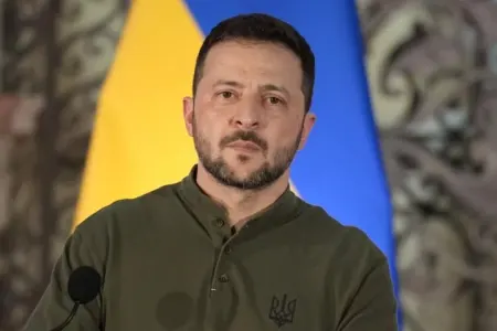 Zelenski: Tramp-Putin görüşünün qərarını tanımayacağıq!