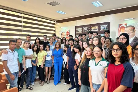 Xalq artisti Tünzalə Ağayeva gənclərlə görüşdü - VİDEO - FOTOLAR