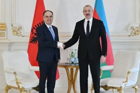 Albaniya Prezidenti İlham Əliyevə təbrik məktubu ünvanladı