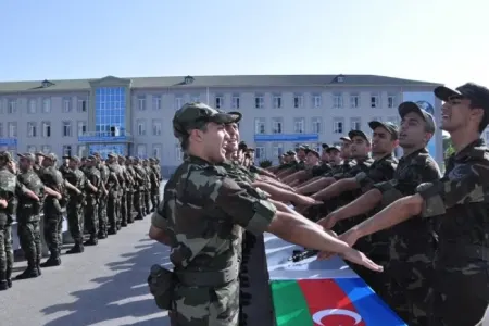 Bu şəxslər hərbi çağırışdan azad edilir