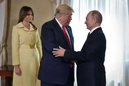 Melaniya məktubunda Putinə nə yazıb?