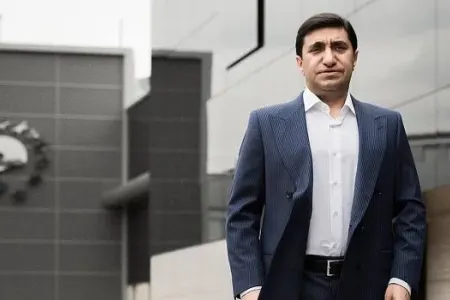 Qod Nisanovun oğlunun toyuna Bakıdan onlar gedəcək