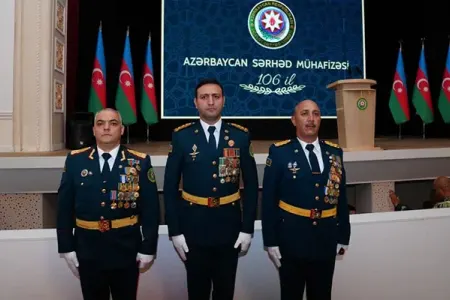 Generalların yeni rütbədə ilk - FOTOLARI