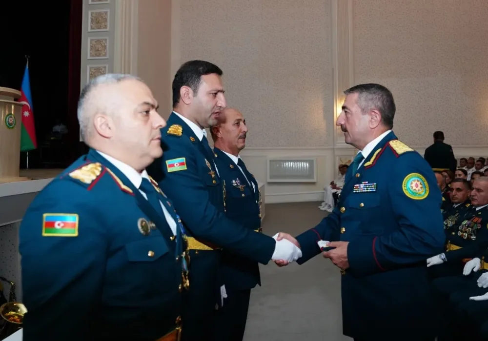 Generalların yeni rütbədə ilk - FOTOLARI