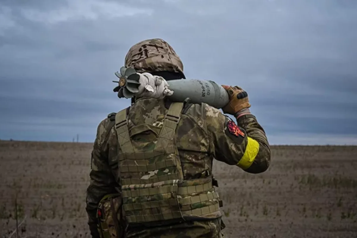 Ukraynaya gedəcək silahların pulunu kim verəcək?