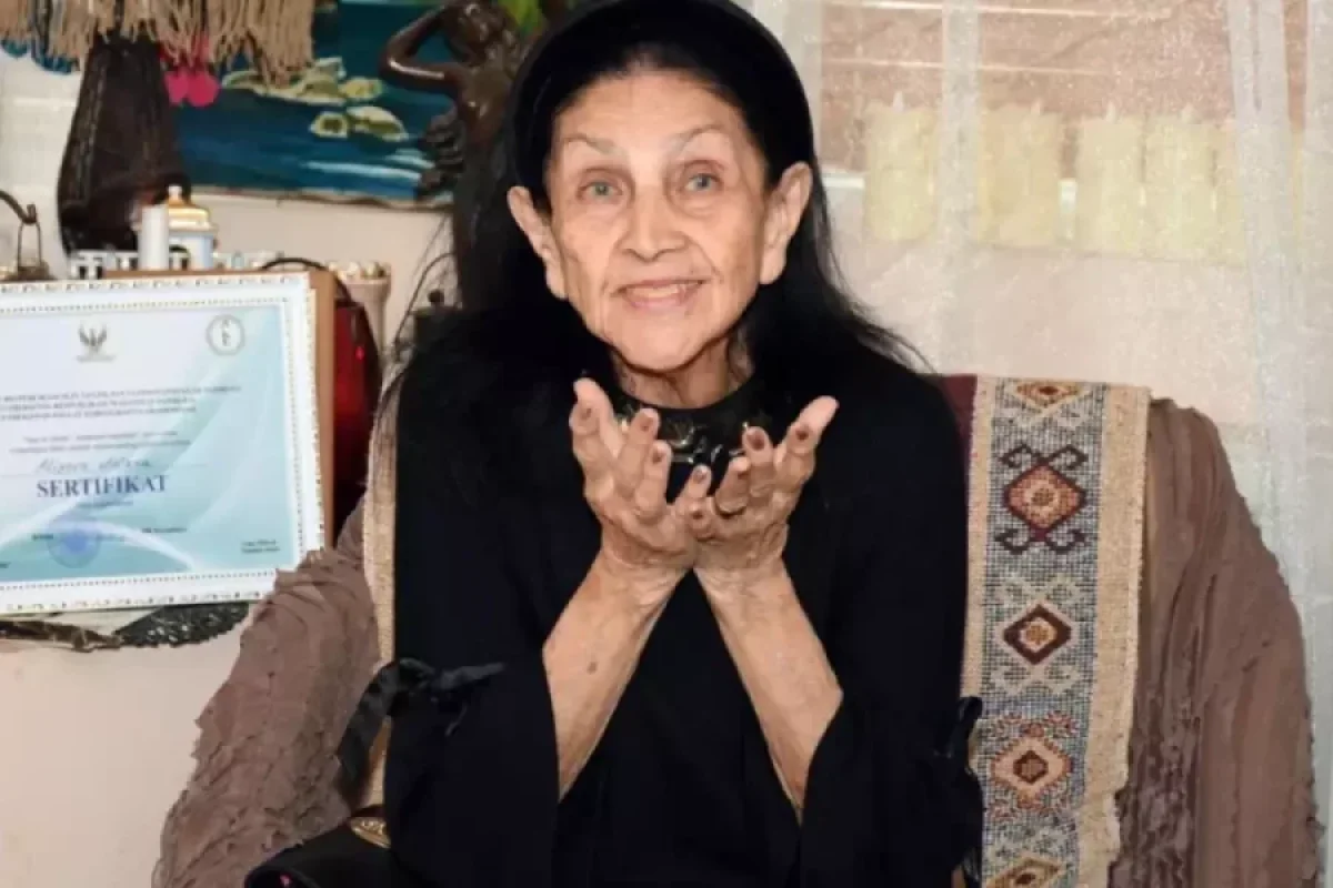 Xalq artisti qızını polisə verdi - VİDEO