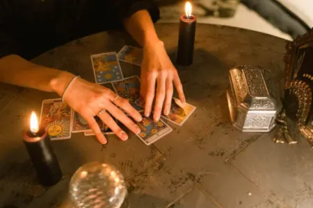 Falçı və cadugərə gedənlər cəzalandırılacaq? - Deputatdan açıqlama