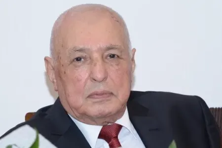 Keçmiş rektor vəfat etdi