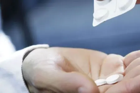 Məşhur ağrıkəsici dəhşətli simptomlara səbəb oldu