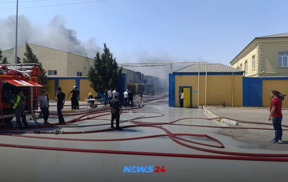 Abşeronda boya zavodu - YANIR - CANLI/YENİLƏNİB + FOTO