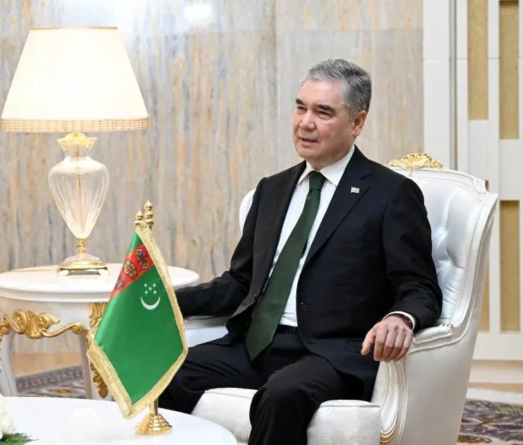 İlham Əliyev Berdiməhəmmədovla təkbətək görüşdü - YENİLƏNDİ