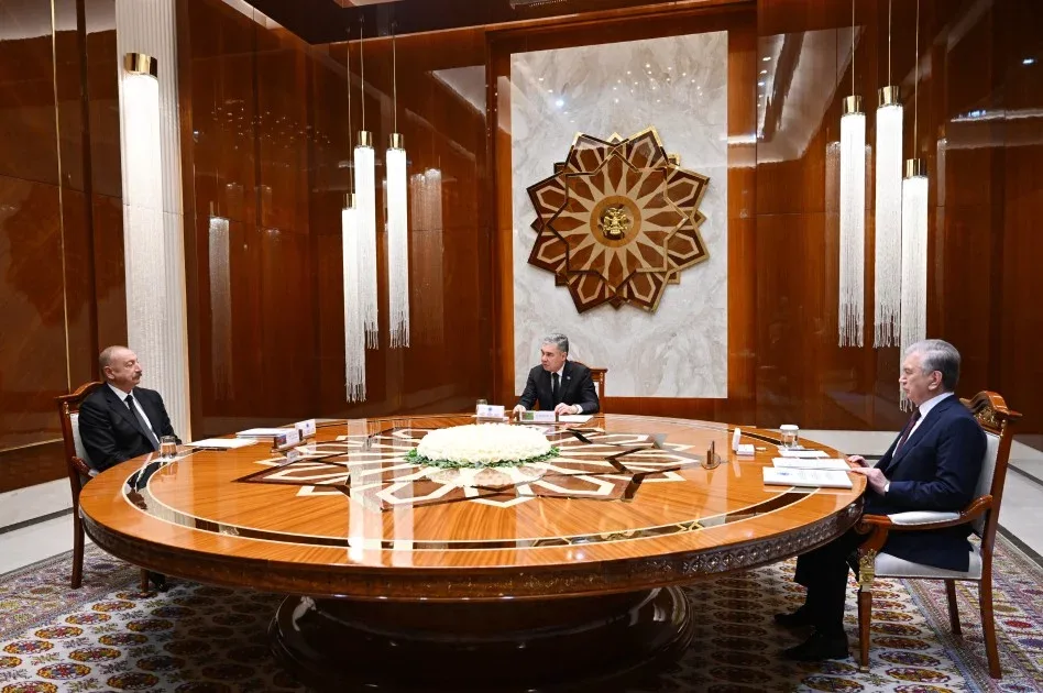 Üç türk ölkəsinin lideri görüşdü - FOTOLAR