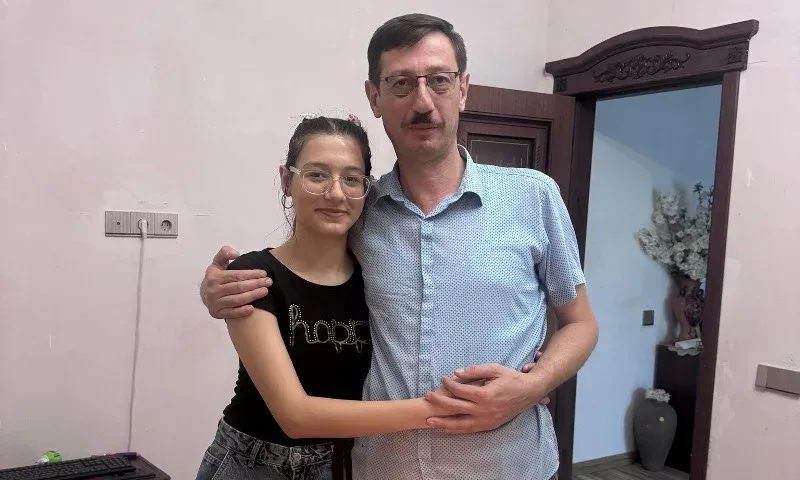 Jurnalist övladları da ali məktəb tələbəsi oldular - SİYAHI