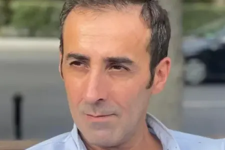 Aktyorun ailəsində xoş gün