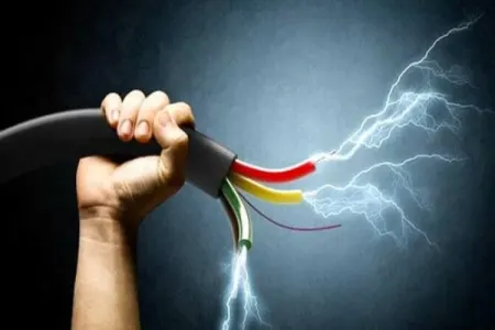 Gəncədə bədbəxt hadisə: Yeniyetməni tok vurdu