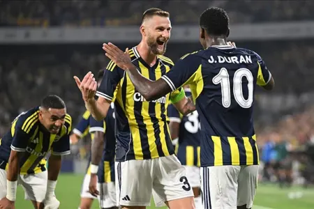 “Fənərbaxça” ilk qələbəsini qazandı