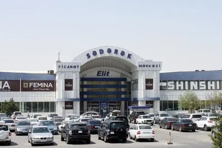 “Sədərək” ticarət mərkəzindəki yanğın tam məhdudlaşdırıldı