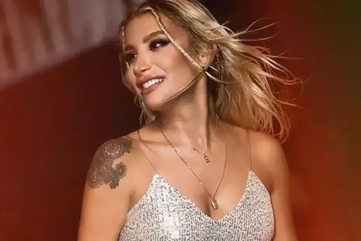 Məşhur müğənni İrem Derici xəstəxanaya yerləşdirildi – Vəziyyəti ağırdır