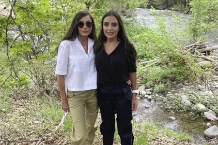 Leyla Əliyeva anasını belə təbrik etdi - Video