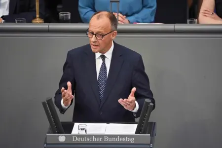 Kansler: Berlin Moskvaya təzyiqi artırmağa hazırdır