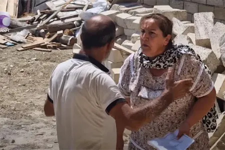 Abşeronda bir ev 5 nəfərə satılıb? - VİDEO