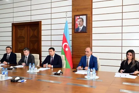 Adil Kərimli Şəmkirdə sakinlərin müraciətlərini dinlədi - FOTOLAR