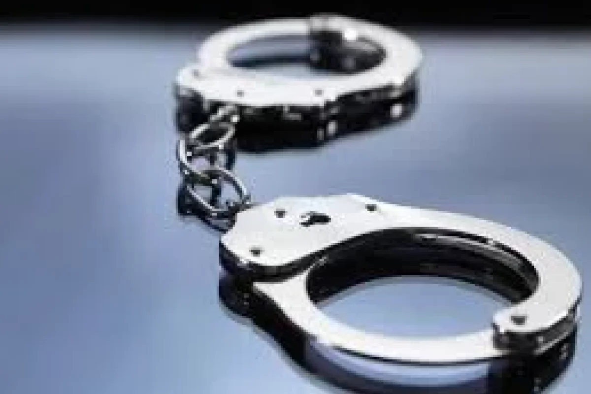 İpoteka vədi ilə 40-a yaxın şəxsin 35 minini ələ keçirdi