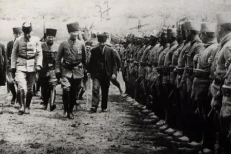 Bu gün Türkiyədə Zəfər Bayramıdır