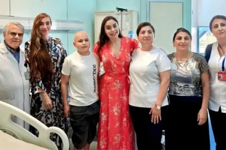 Leyla Əliyeva və Arzu Əliyeva Milli Onkologiya Mərkəzində oldular