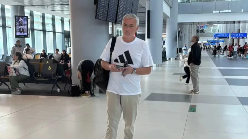 Mourinyo İstanbuldan ayrıldı - Fotolar