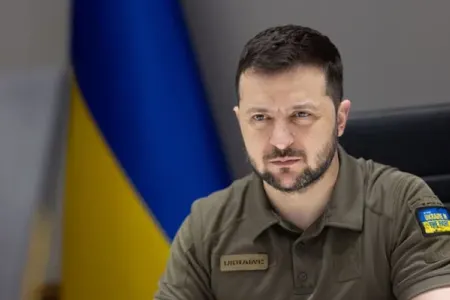 Zelenski sülh üçün əsas tələbi açıqladı