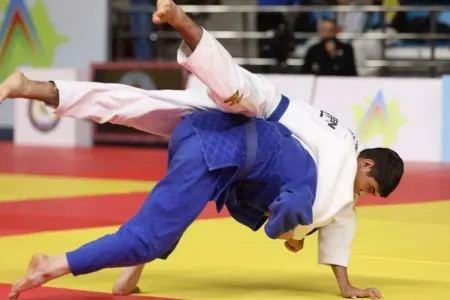 Millimiz bu gün qarışıq komanda yarışında - mübarizə aparacaq