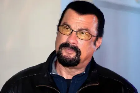 Stiven Siqal Rusiyada zavod tikəcək