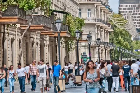 Azərbaycana 2 milyona yaxın qonaq gələcək