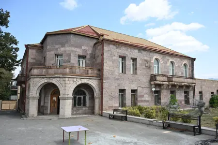 Xankəndidə qondarma rejimin "XİN" binasının söküntüsünə başlanıb