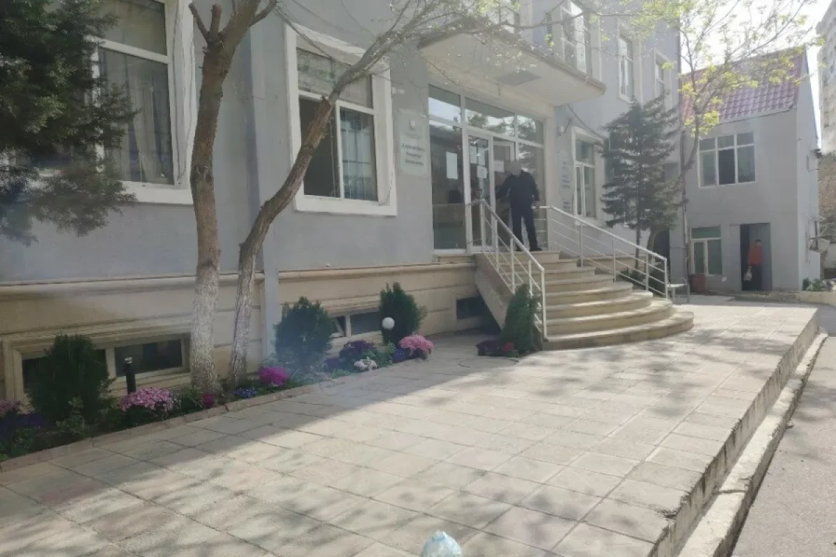 Vətəndaşla klinika mühafizəçisi arasında DAVA: - ARAŞDIRMA BAŞLADI