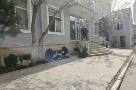 Vətəndaşla klinika mühafizəçisi arasında DAVA: - ARAŞDIRMA BAŞLADI