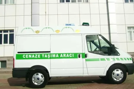 Qızını avtovağzalda güllələdi: Türkiyədə dəhşətli qətl