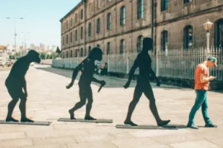 Alimlər gələcəkdəki insanlara bu mesajı qoydu