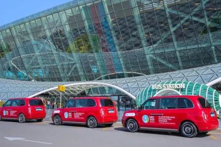 Daha aeroportdan şəhərə taksi sifariş edə bilməyəcəyik? - Video