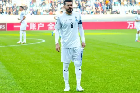 Emin Mahmudovdan 21 illik tarixi rekord - Qurban Qurbanovu keçdi