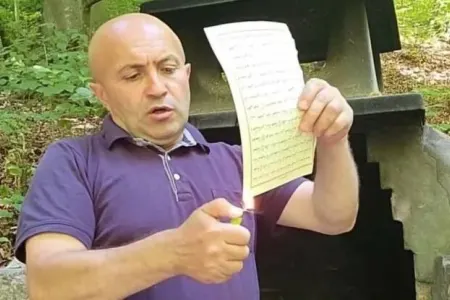 Quranı yandıran azərbaycanlı vəfat etdi - Foto
