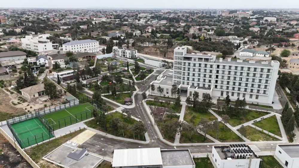 Prezident Bakıda açılışda - FOTO