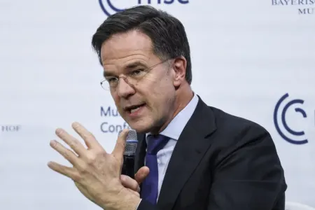 NATO baş katibi Putinə müraciət etdi