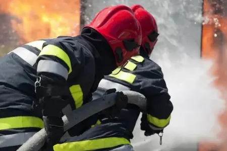 Ağdamda ferma yandı