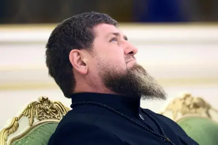 Kadırov anasının “qara siyahı”ya düşməsindən danışdı