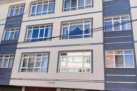 Bakıda 42 yaşlı kişi binadan yıxılıb öldü